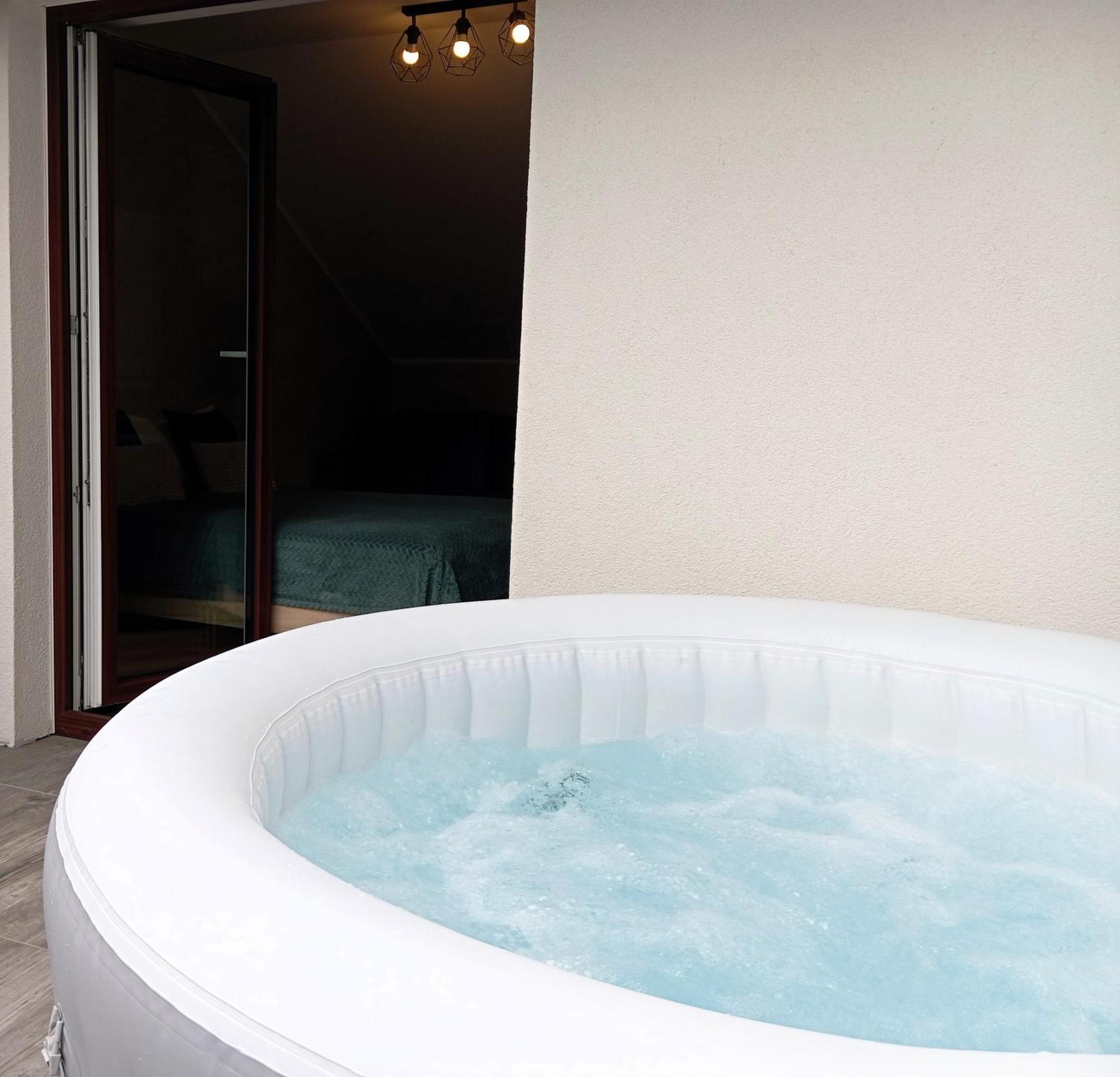 Apartament Olimpijska 54 Z Prywatnym Jacuzzi Na Tarasie Szczyrk Buitenkant foto